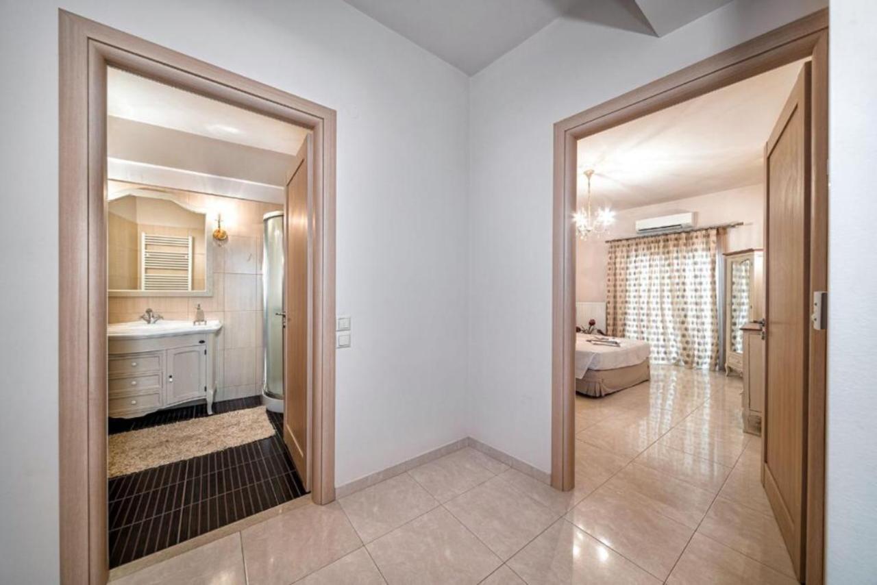Ioannas Luxury Apartment In Istron Kalo Chorio  Exterior foto